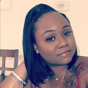 Meet your Posher, Erica